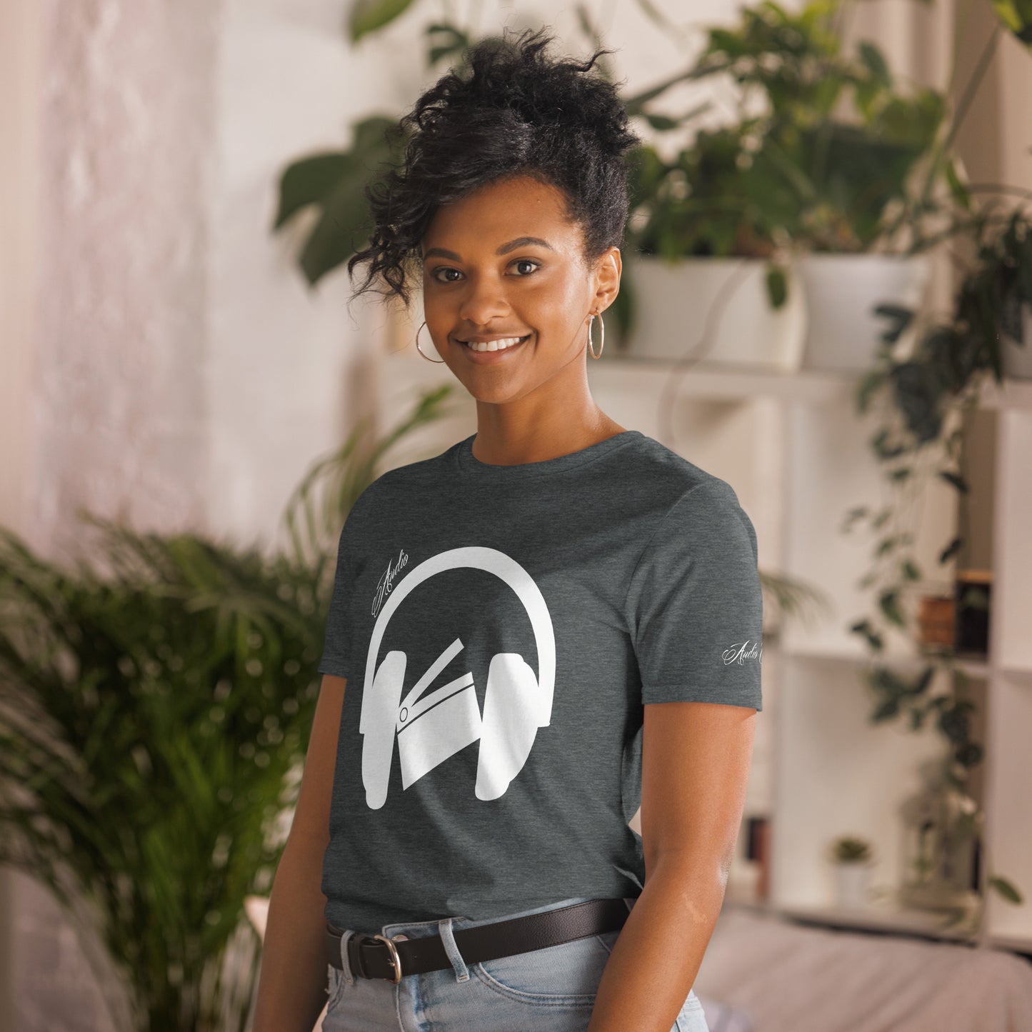 Women Short-Sleeve Audio Big Face T-Shirt
