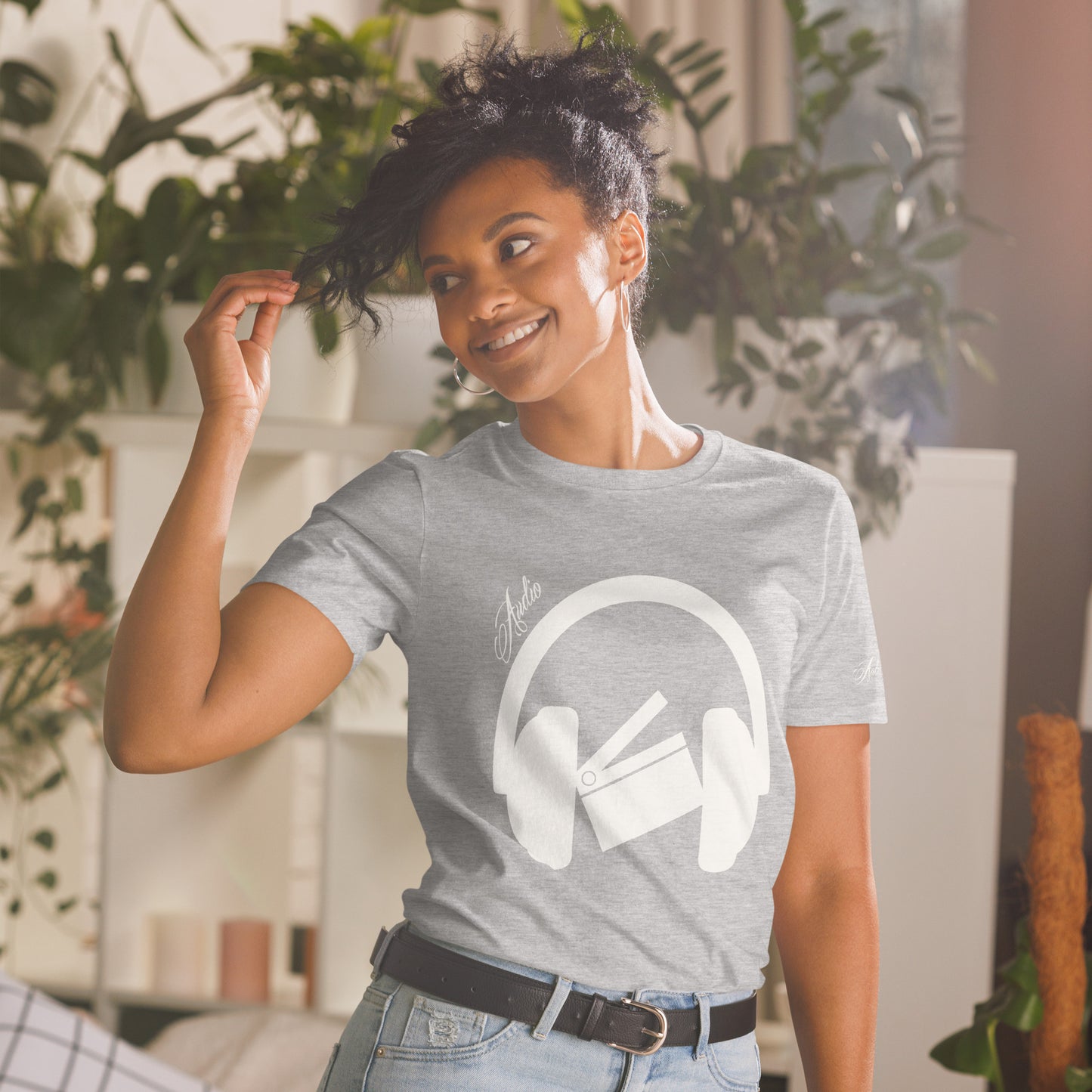 Women Short-Sleeve Audio Big Face T-Shirt
