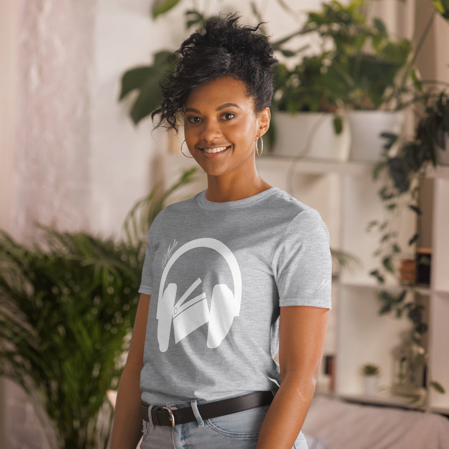 Women Short-Sleeve Audio Big Face T-Shirt